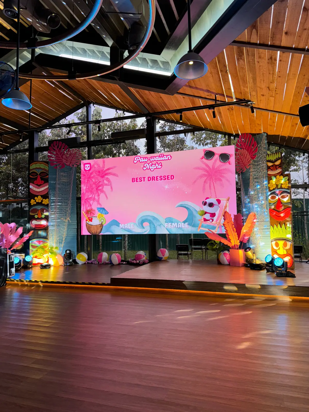 Corporate event gallery photo